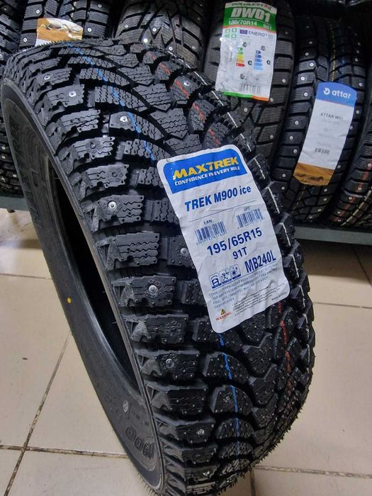 195/65r15 Maxtrek M900 ice шипы
