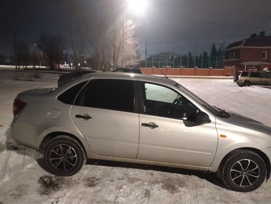 Срочно продам машину