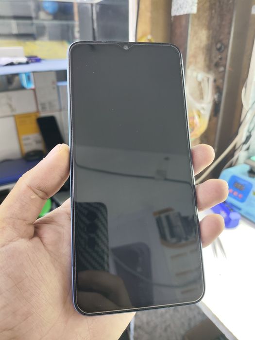 Tecno spark 10 4/64gb