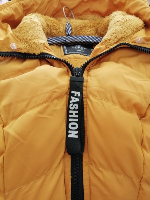 Дамско зимно яке, в прекрасен наситен жълт цвят горчица