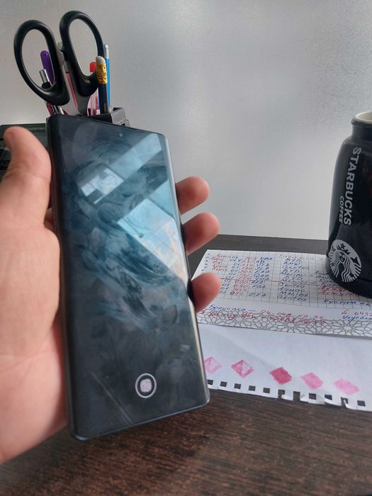 Honor 9 c holati yengide