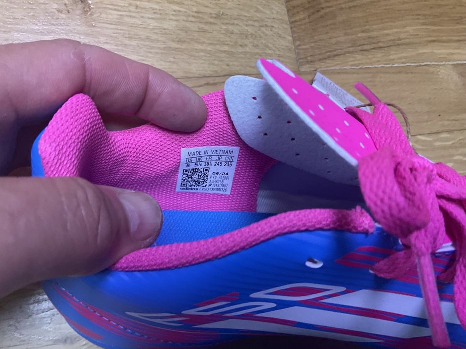 Adidas copii 38-2/3 noi