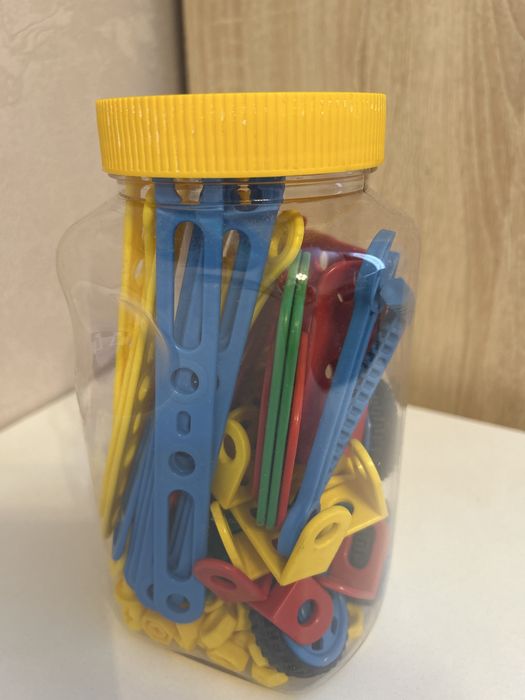 Продам конструктор