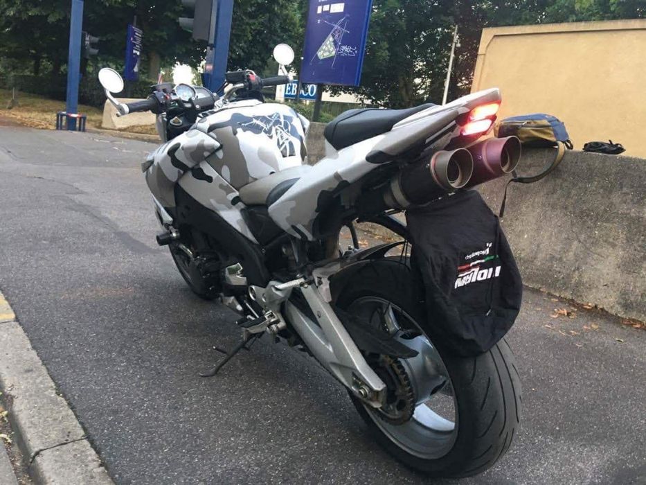 Suzuki b-king 1300