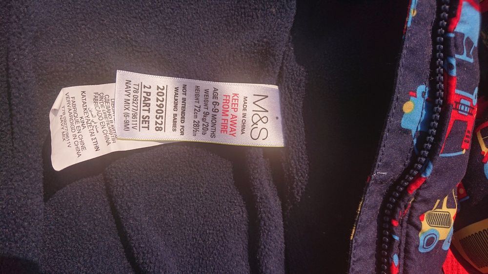 Combinezon Marks&Spencer 6-9 luni + transport gratuit