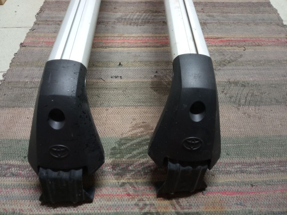 Греди за багажник Тойота Рав 4 Thule Toyota Rav 4