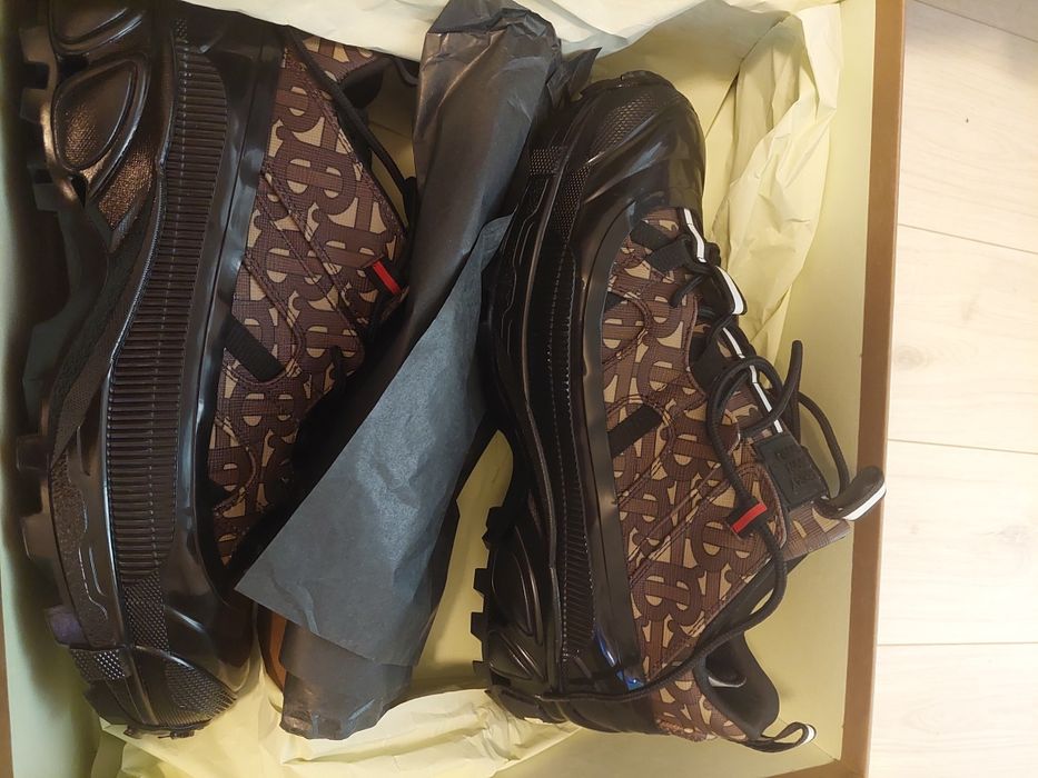 Sneackers Burberry Arthur originali noi