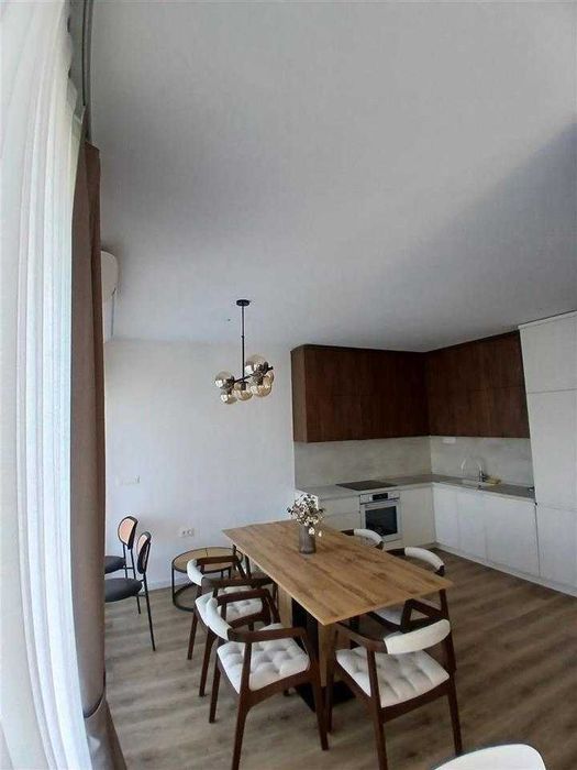 Дава се под наем Тристаен апартамент в Бургас, Възраждане - 90 кв.м за 351.9 € - Снимка #4