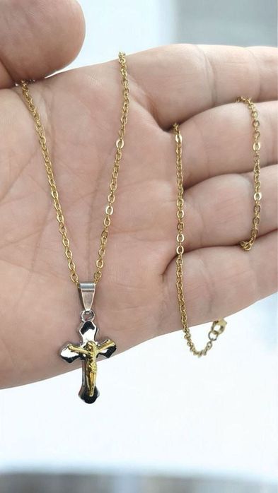 Lanturi placate cu aur