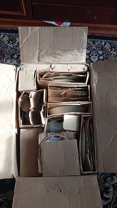 СРОЧНО! Продам посуду 49 персон