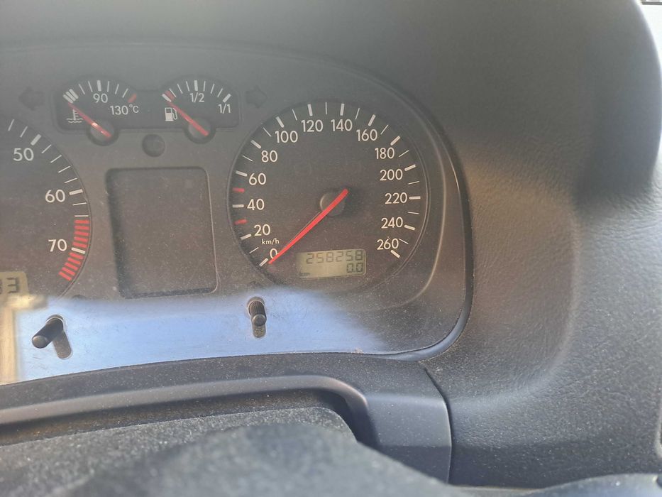 VW Golf 4 1.6 16V