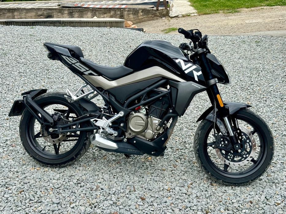 Cf Moto 250 NK 2021 Ca Nou 400KM ABS Urgent