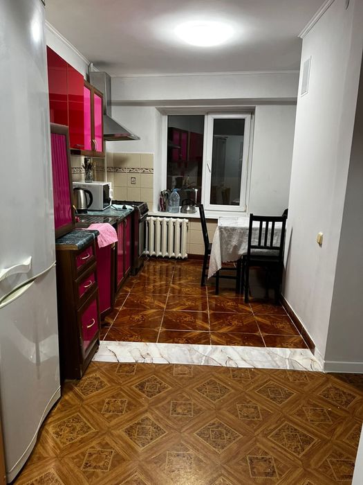 Сдам комнату в центре, район Самала