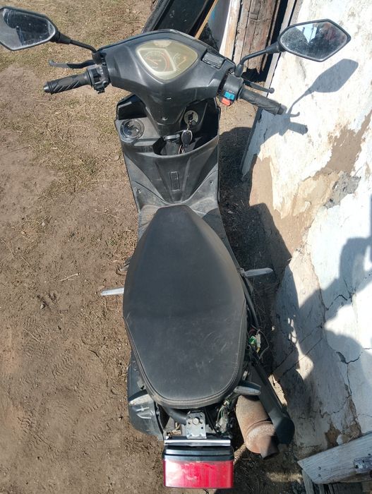 Скутер Педа gts 125