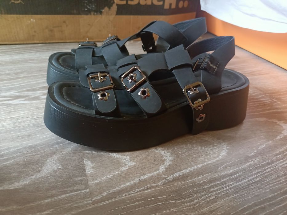 сандали , босоножки на платформе