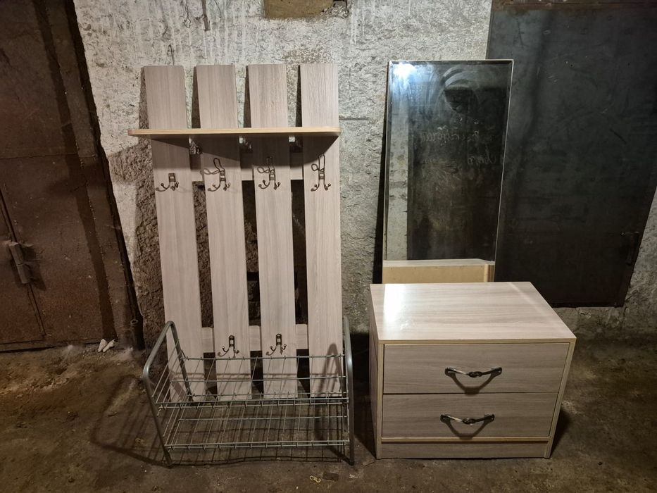 Продам мебель в прихожую