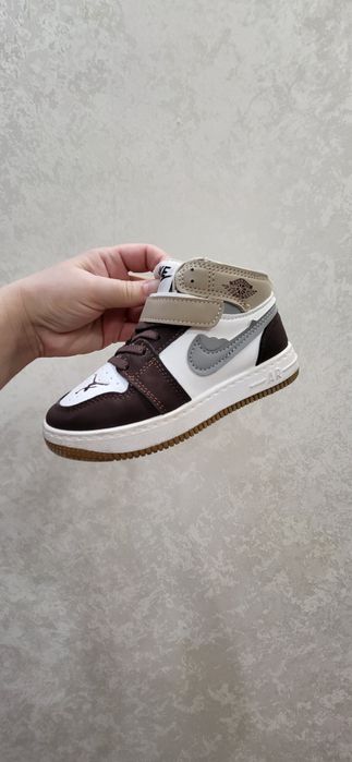 Детский кроссовк 31 размер