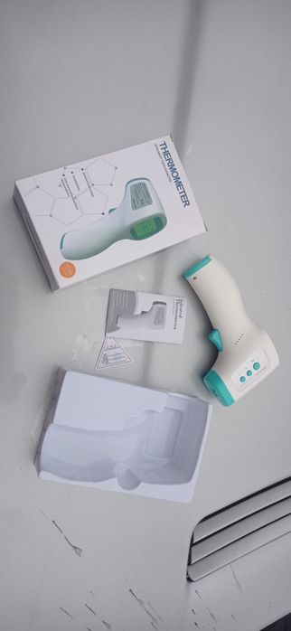 Градусник электронный