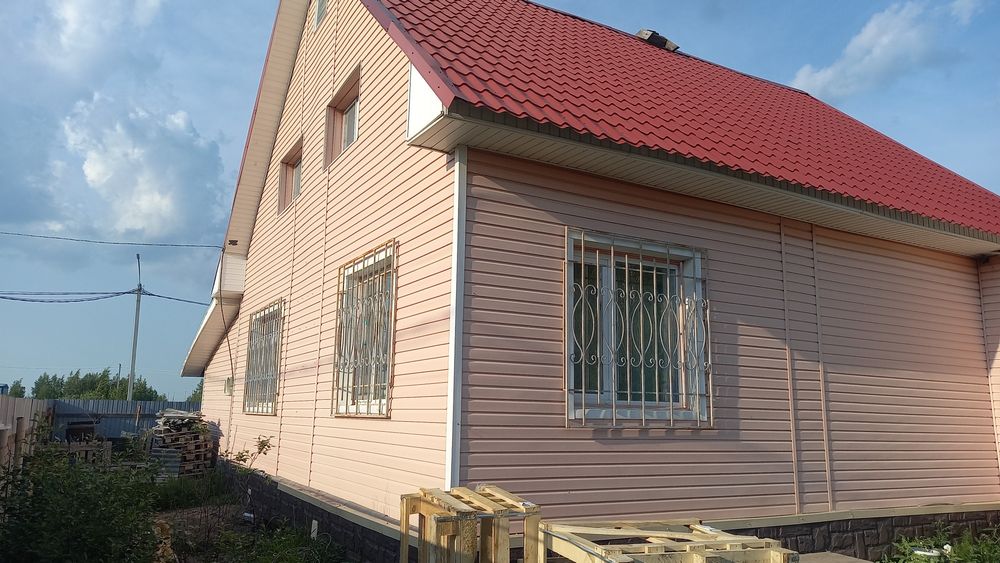 Продам коттедж в хорошем районе