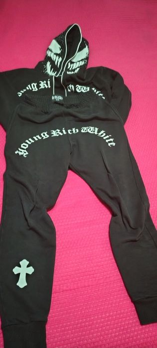 Trening Young Rich White