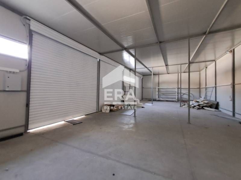 Дава се под наем Промишлена сграда в Варна, Трошево - 220 кв.м за 2000 € - Снимка #5