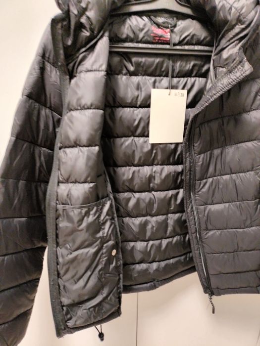 продам куртку PULL BEAR , бренд,новая, недорого