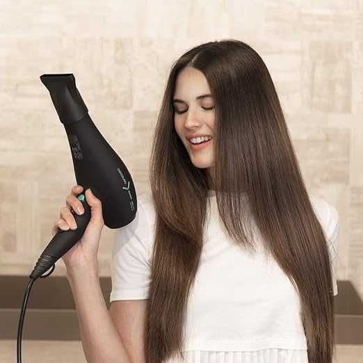 Сешоар Cecotec Bamba IoniCare 5350, 2600 W, йонизатор, 2 дюзи, дифузер