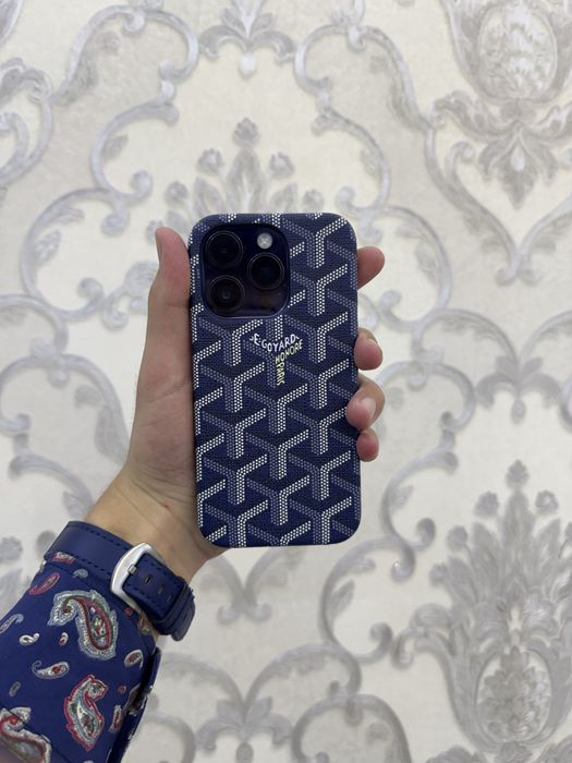 Телефонингиз учун чехол