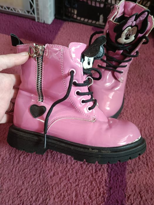 Încaltaminte pentru fete