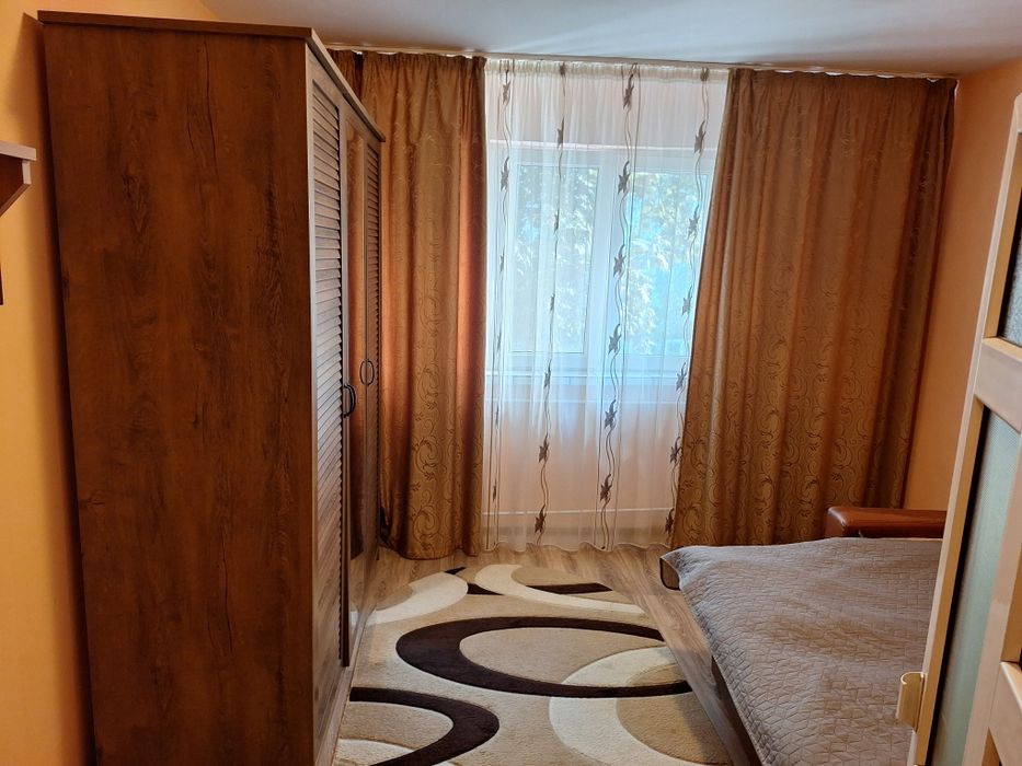 Proprietar. Garsoniera. Narciselor 12.  Bacau 26ooo e.
