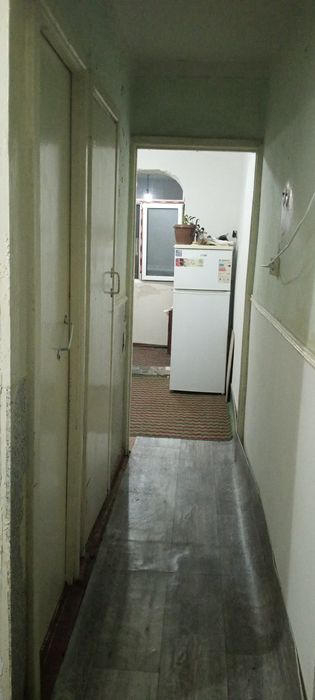 Narxi kelishsa boʻladi 4xonali 5-qavat kvartira sotiladi