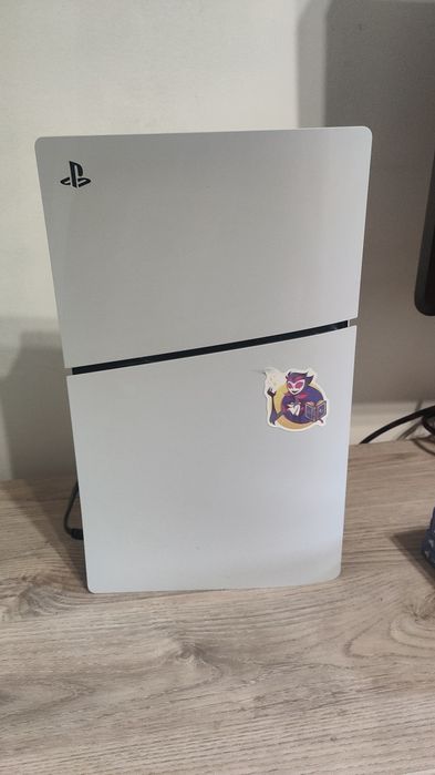 Срочно продам PS 5
