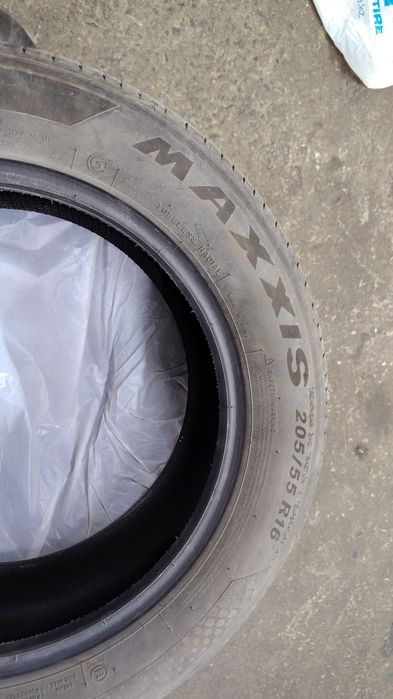 Шины летние 205/55/16