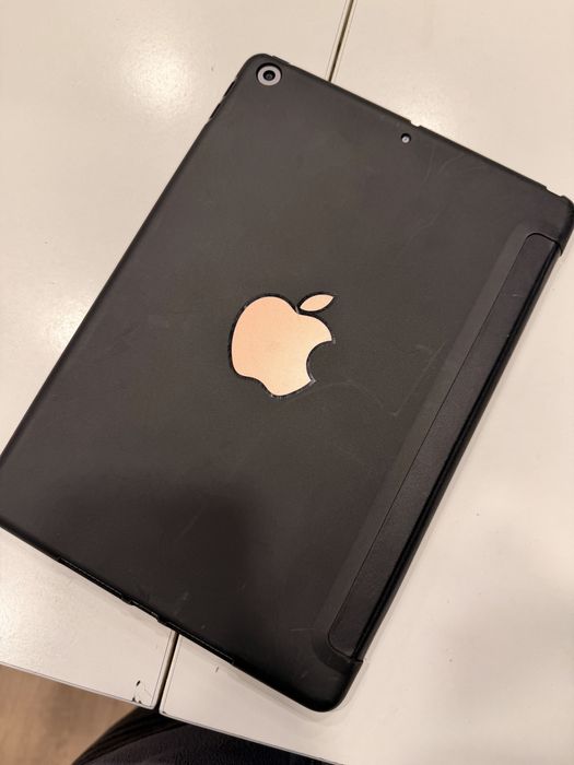 iPad 8 32gb fullbox