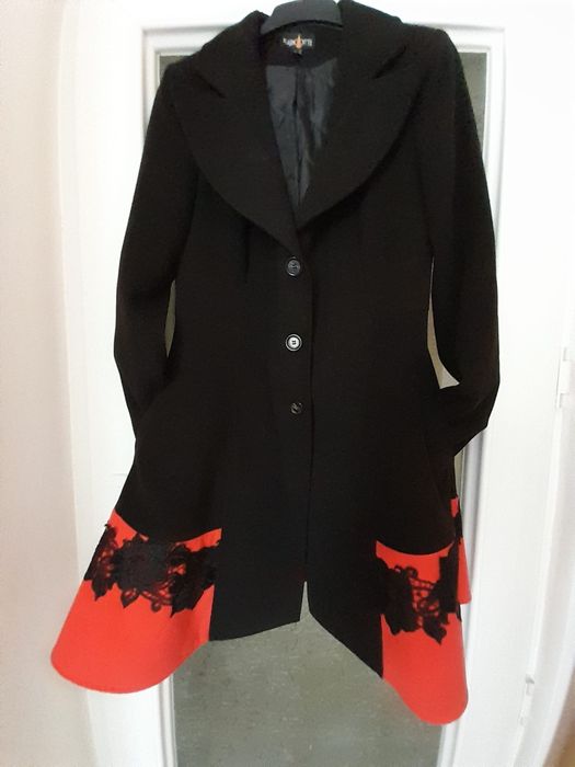 Palton stofa dama /45lei