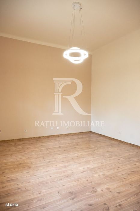 Apartament cu 2 camere | Pietonala | Ultracentral | Oradea — fotografia 1