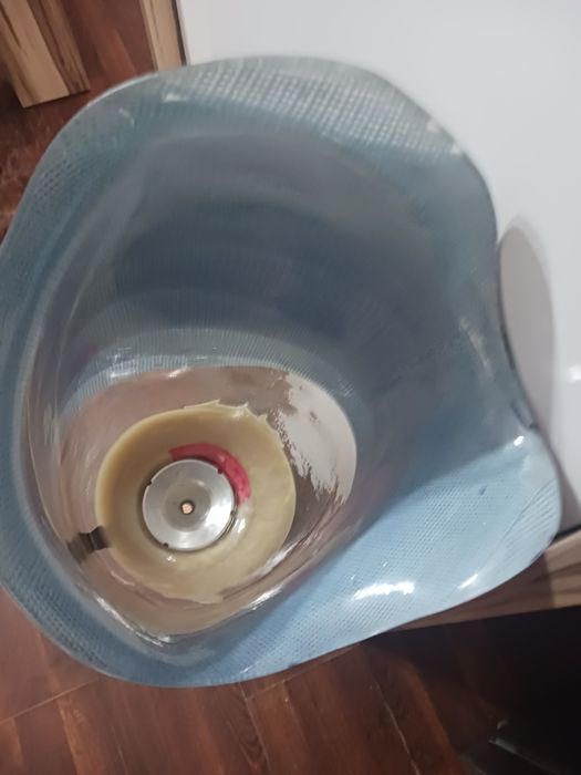 Vând proteză picior drept