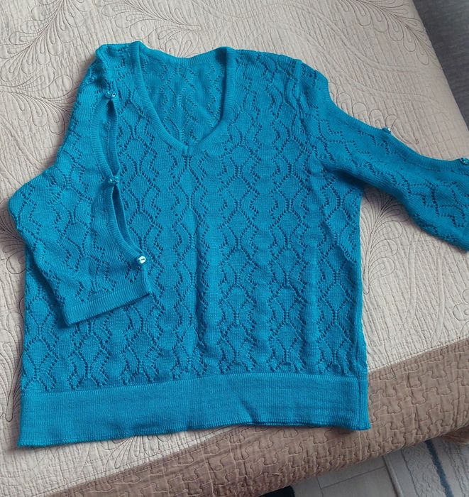 Кофточка 3000тг новая