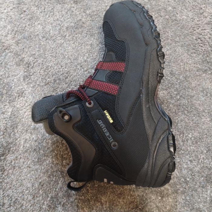 Bocanci Suedezi Icebug nr.39,5 - 40