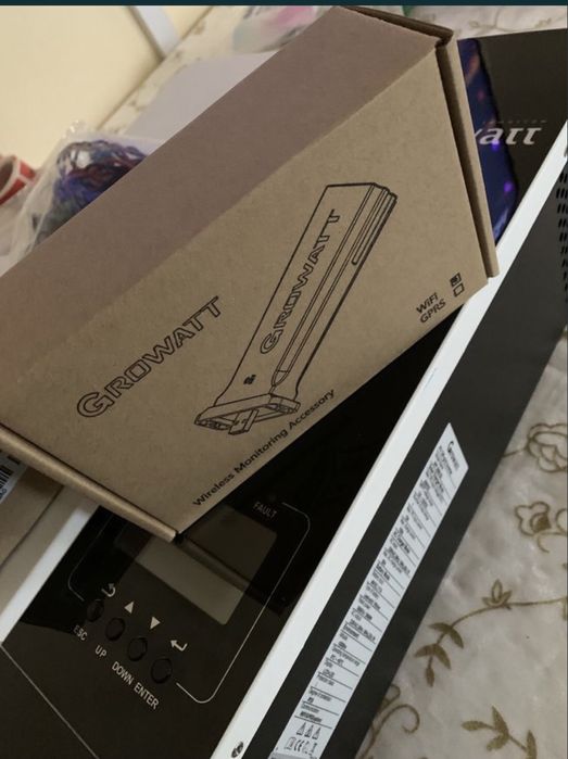Growatt SPF 5000 ES Stick wifi pentru invertoare growatt  noi sigilate