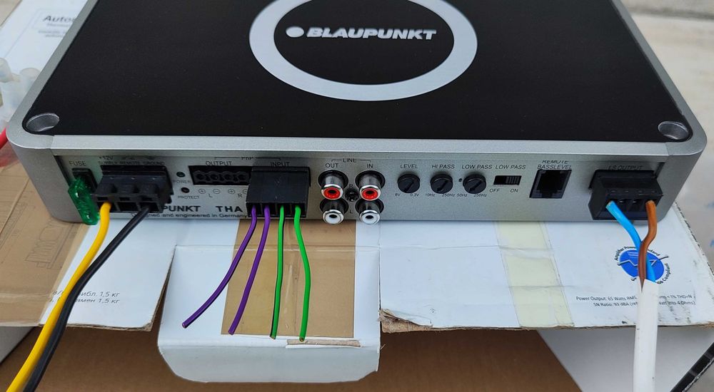 Amplificator statie auto monobloc Blaupunkt