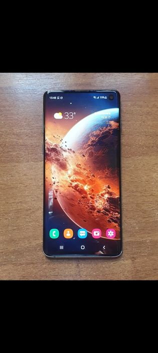 VAND S10 si S10 plus impecabile.Trimit cu verificare