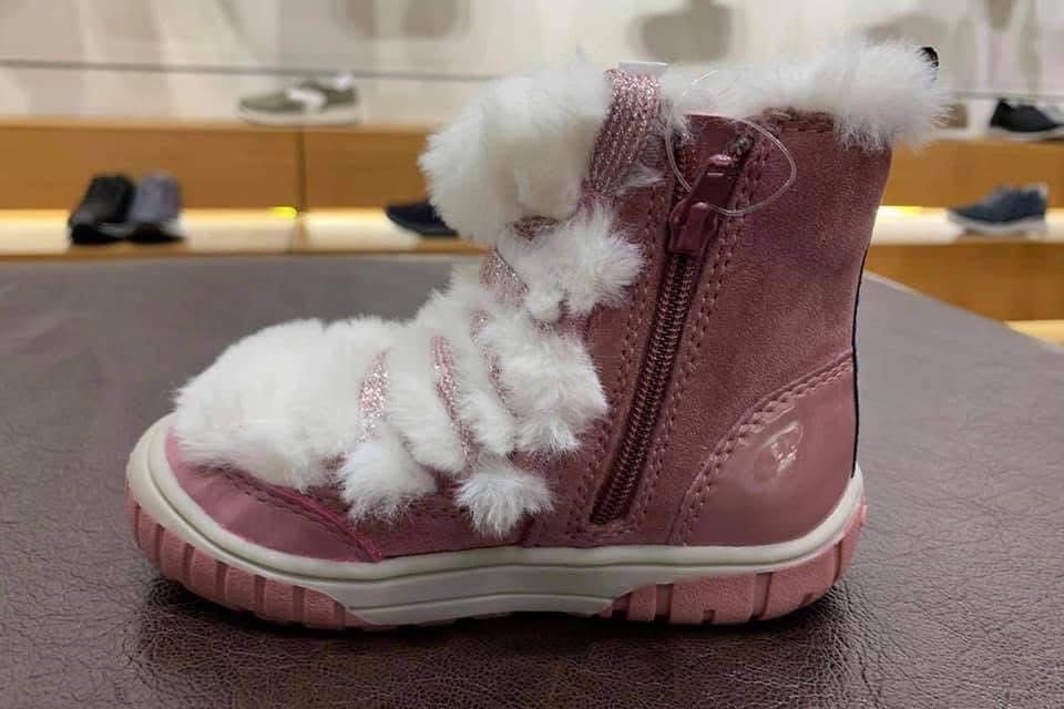 Oригинални апрески Geox