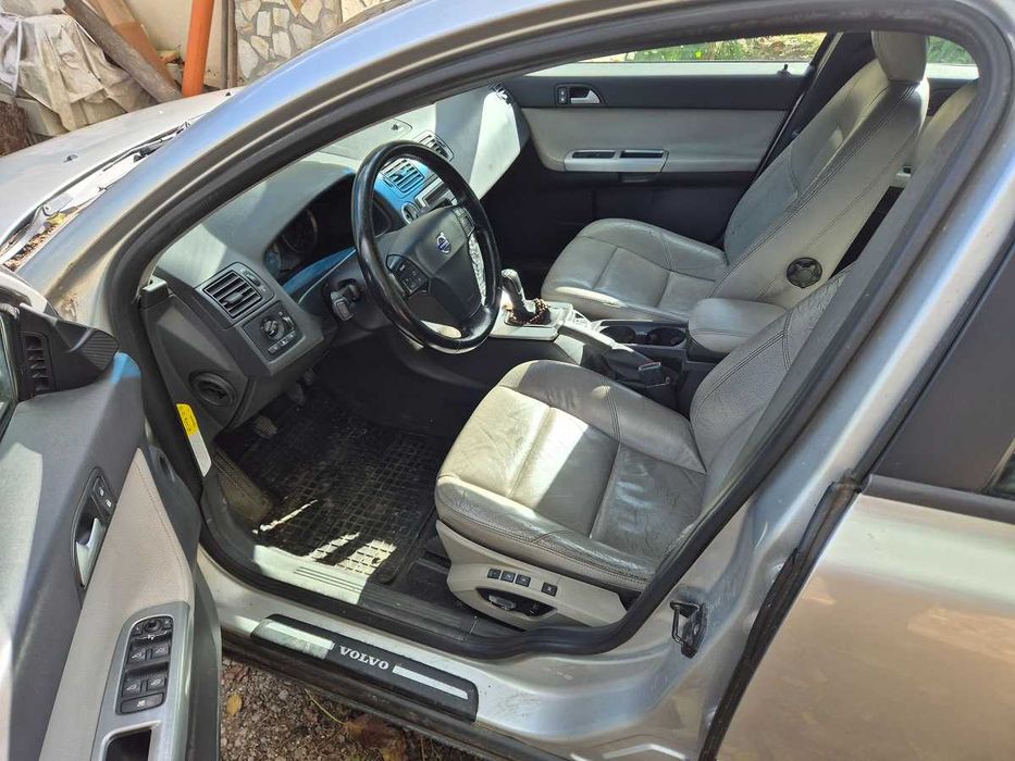 Volvo S40 II, 2.0D 2004