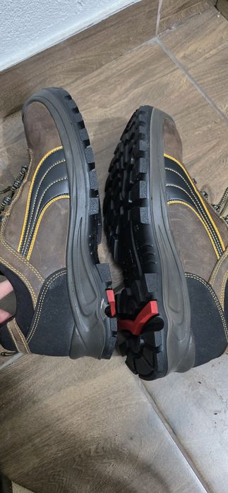 Puma Мъжки работни обувки с бомбе, 48 номер