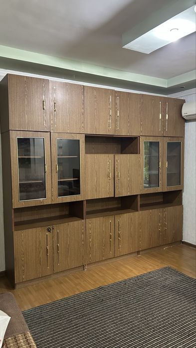 Стенка для посуды (Польша).