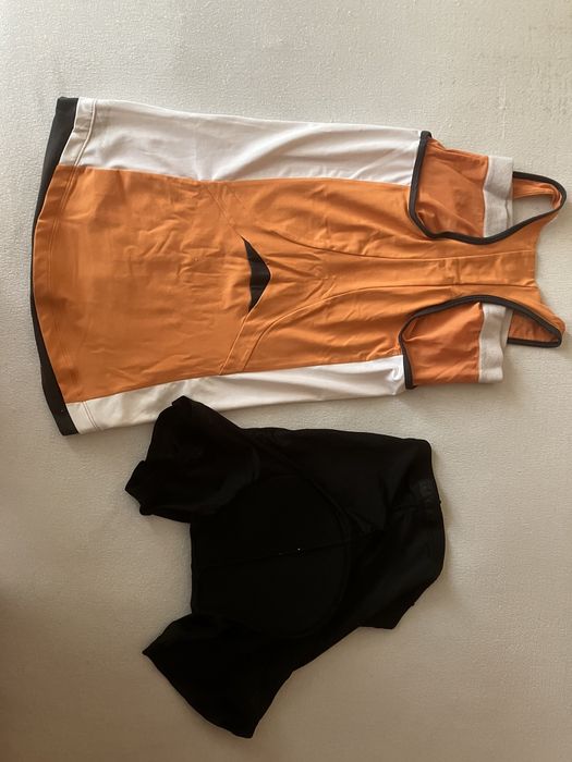 maieu (tcm) si pantaloni scurti pentru ciclism