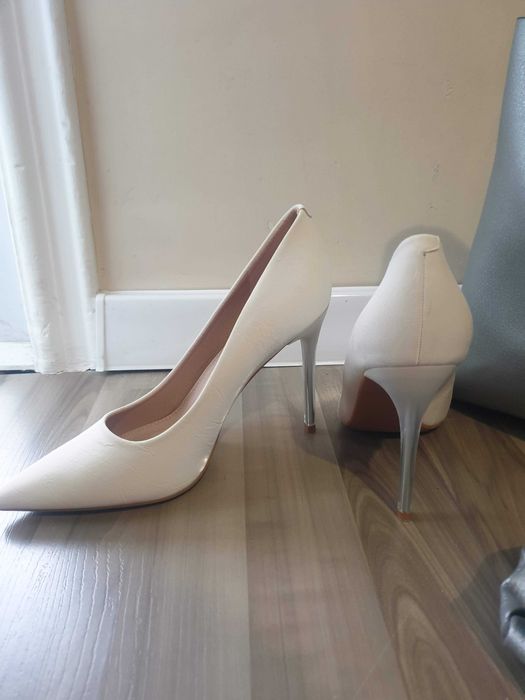 Официални обувки на ток и чанта, комплект