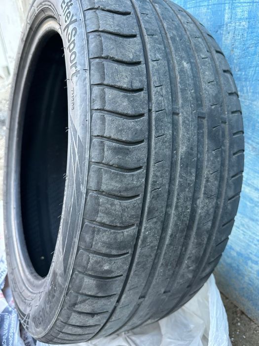 Продается летние шины 245/45/18