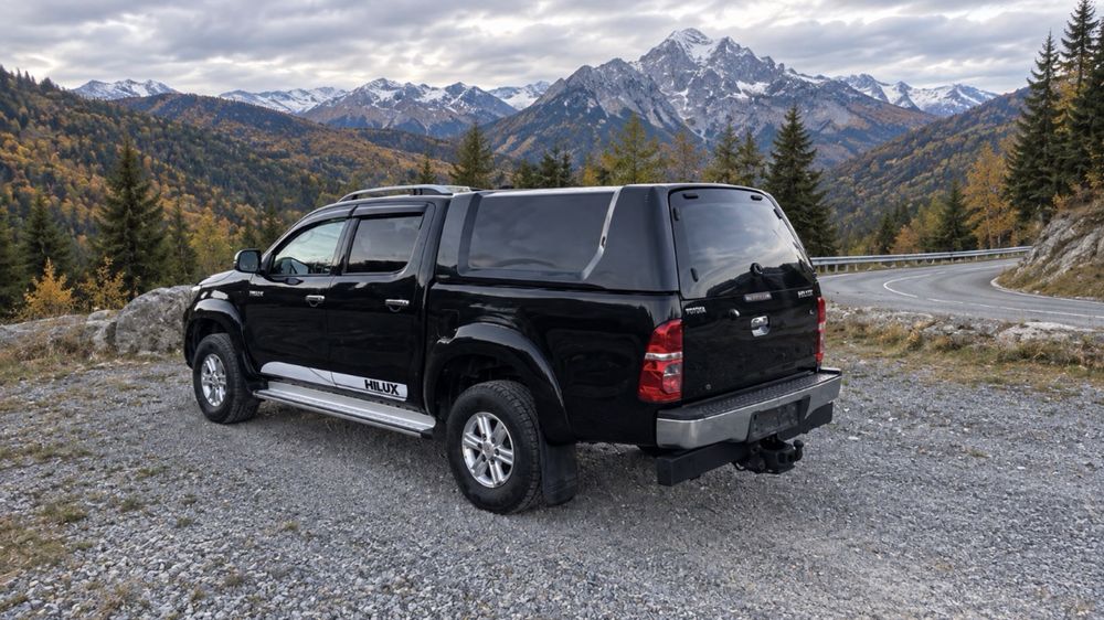 Toyota Hilux  -  2.5 D-4D / 144 cp ~ Blocant spate din fabrica functional